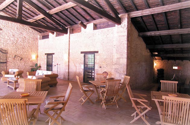 Farmhouse in Veneto with solarium